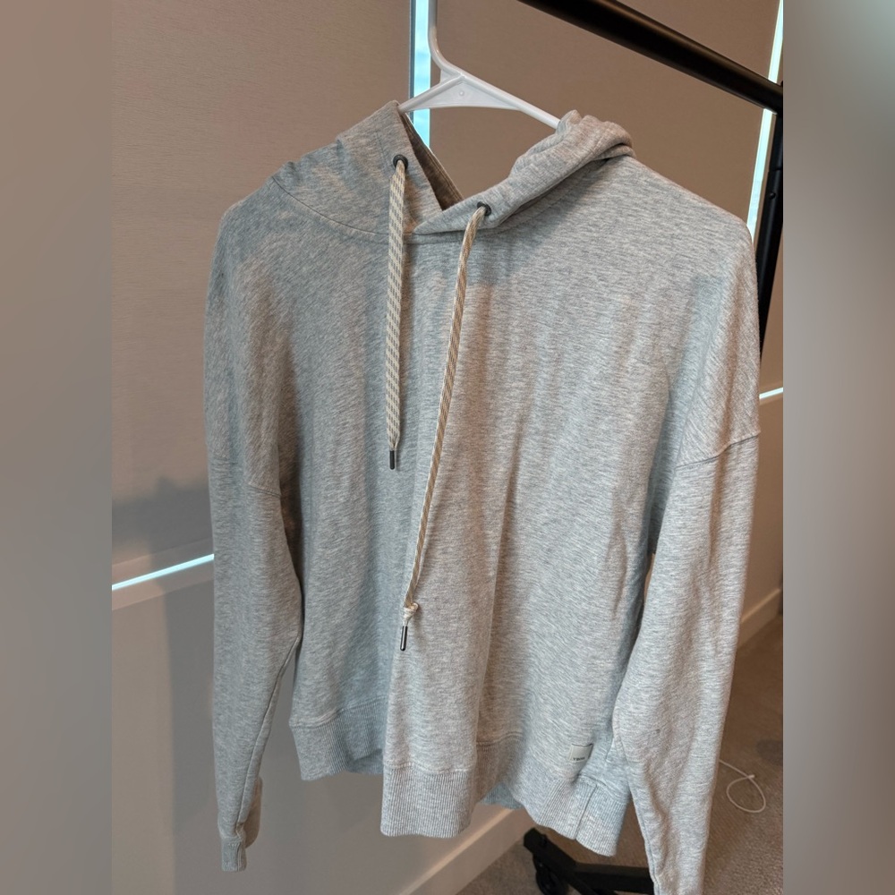 Vuori Heather Gray Women's Hoodie